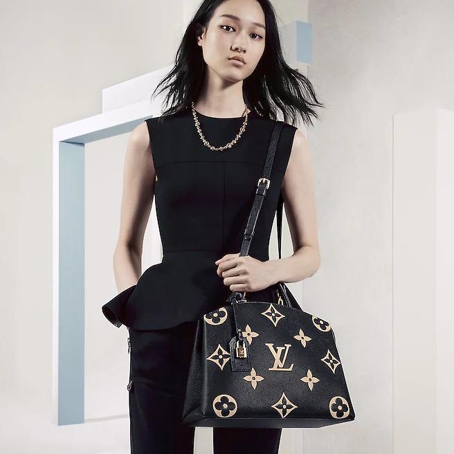 Louis Vuitton GRAND PALAIS