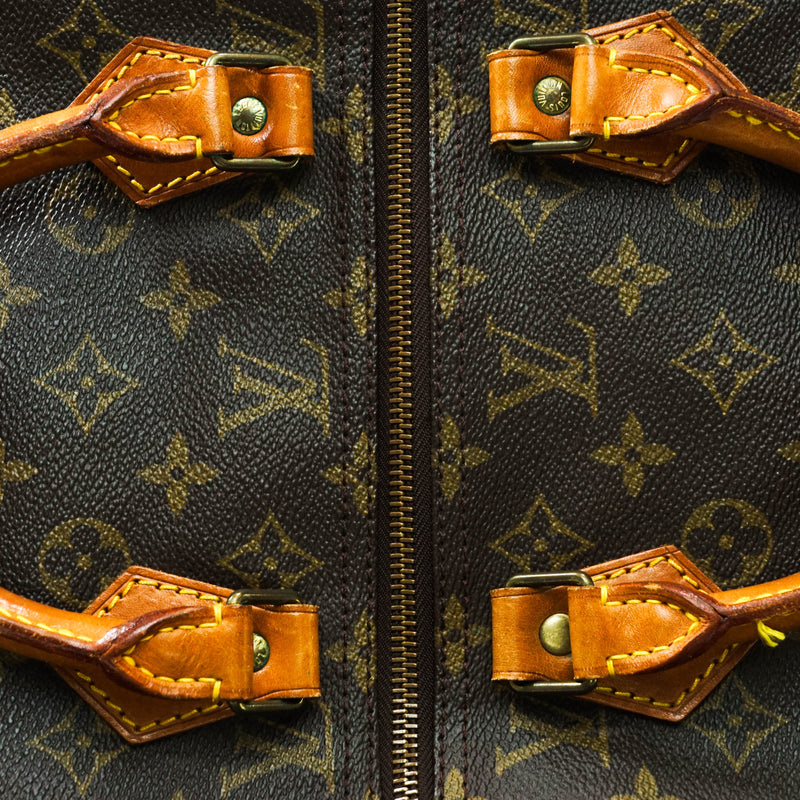 Louis Vuitton Speedy 40 Satchel Bag