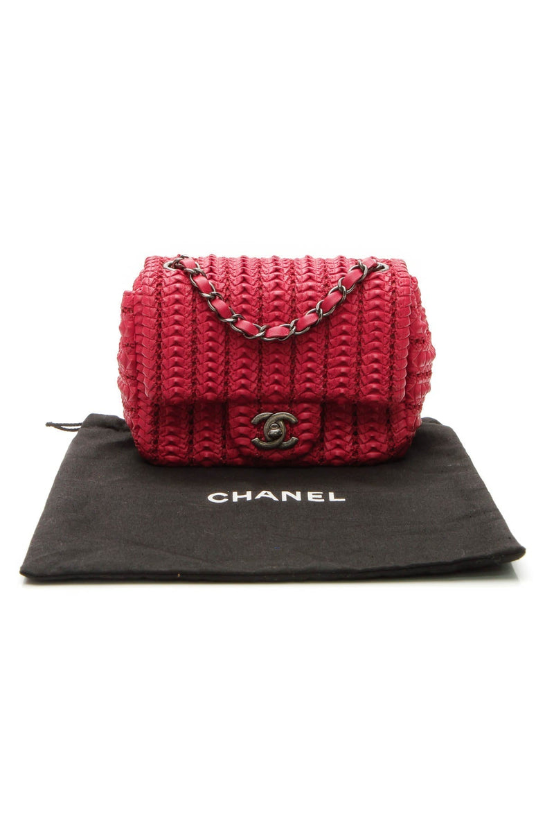 Crochet Small Flap Bag - Raspberry
