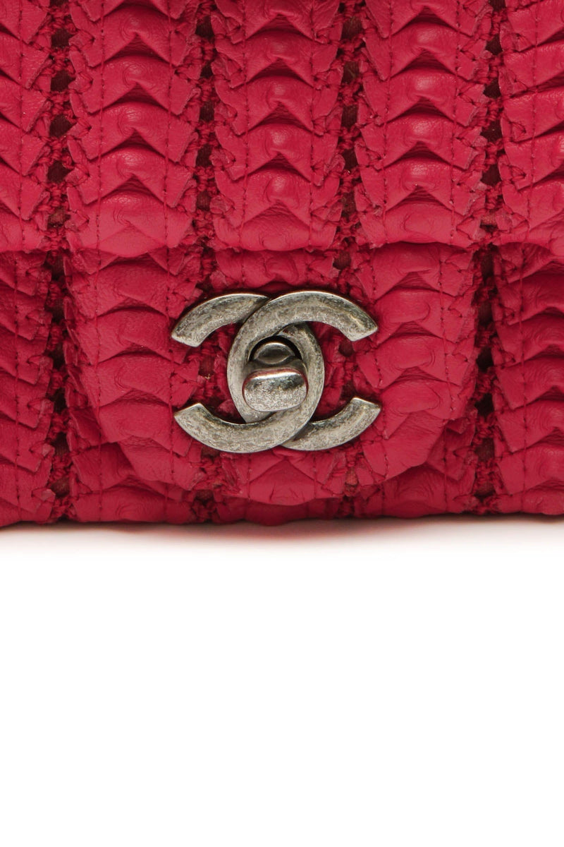 Crochet Small Flap Bag - Raspberry