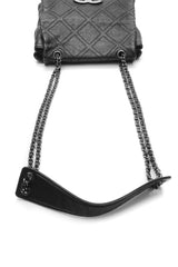 Diamond Stitch Large Messenger Bag - Black