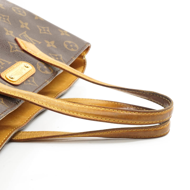 Louis Vuitton Wilshire Pm Hand Bag