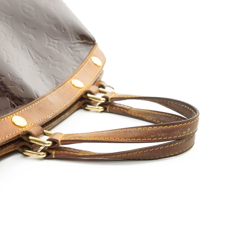 Louis Vuitton Blair Mm Hand Bag