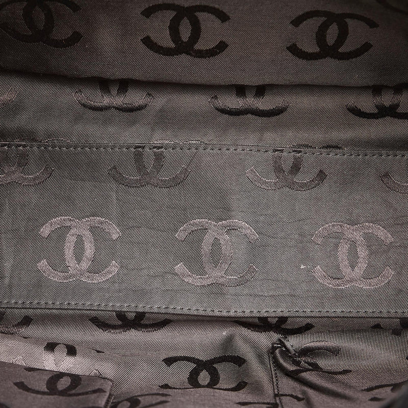 Chanel CC Caviar Leather Tote Bag