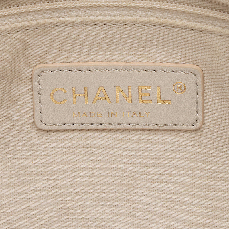 Chanel Caviar Leather Country Chic Messenger Bag