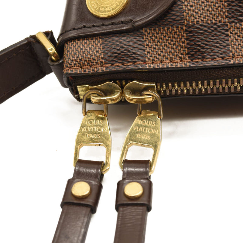 LOUIS VUITTON Damier Ebene Duomo Messenger