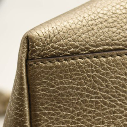 Gucci Metallic Pebbled Calfskin Medium Soho Chain Shoulder Bag Golden Beige