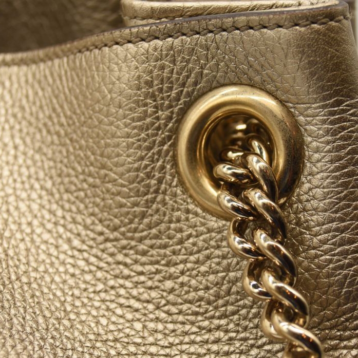 Gucci Metallic Pebbled Calfskin Medium Soho Chain Shoulder Bag Golden Beige