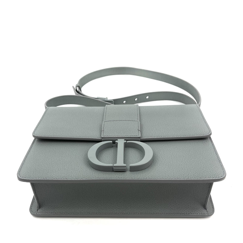 CHRISTIAN DIOR Ultramatte 30 Montaigne Bag