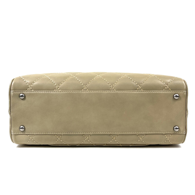 CHANEL Vintage Surpique Bowler Bag