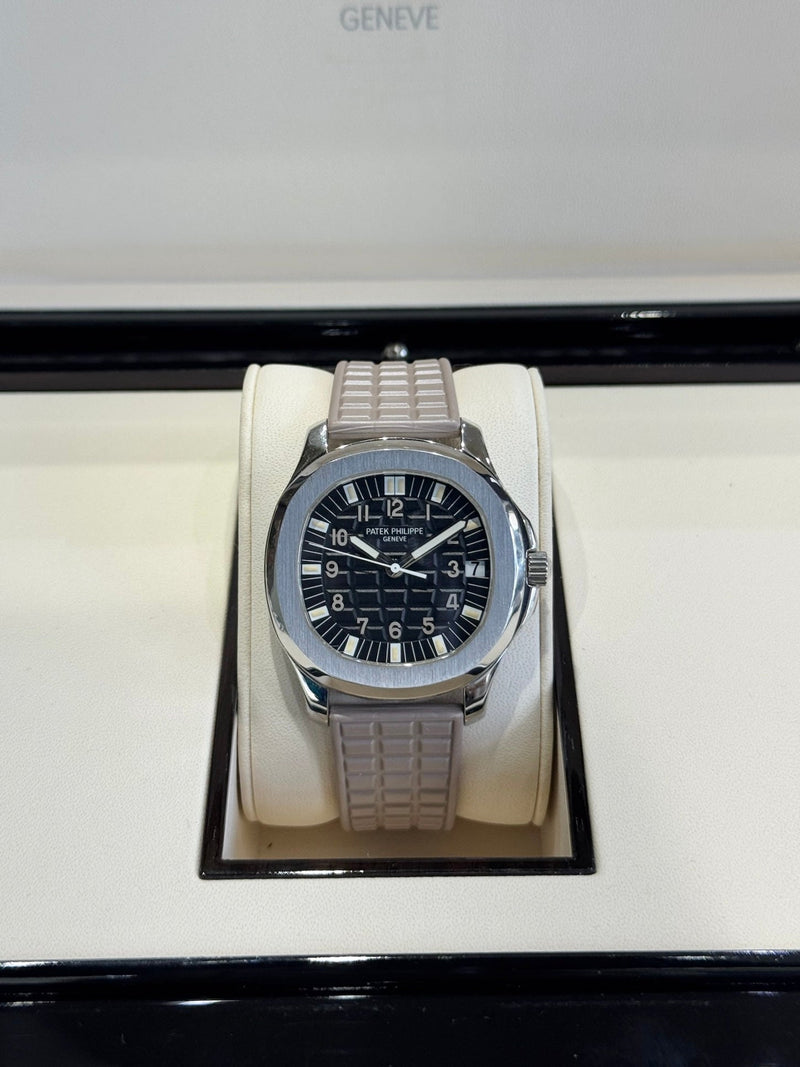 Patek Philippe Aquanaut 5065/1A