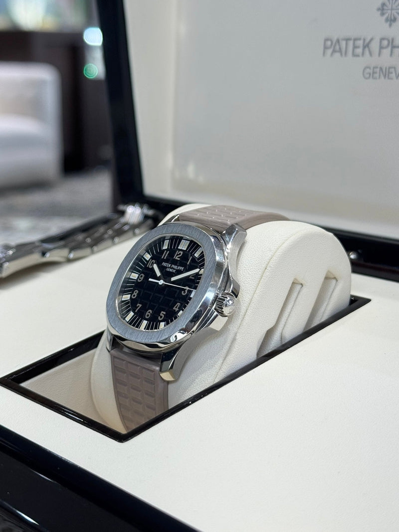 Patek Philippe Aquanaut 5065/1A