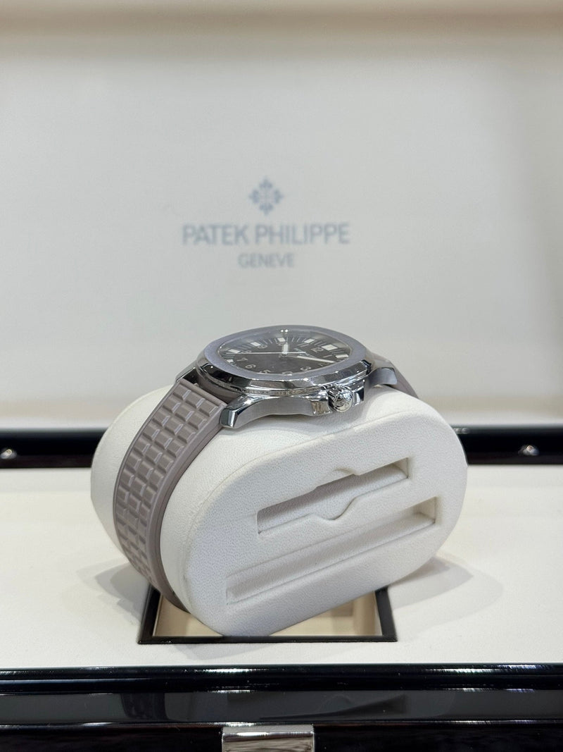 Patek Philippe Aquanaut 5065/1A