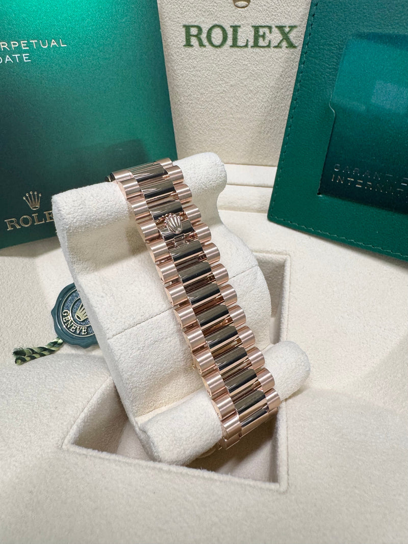 2025 Rolex Day-Date 40 228235