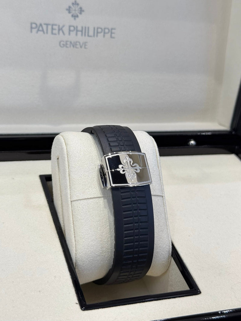 2020 Patek Philippe Aquanaut Self-Winding 5167A-001