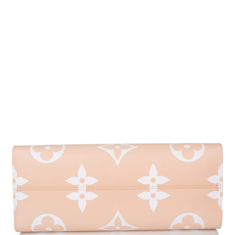 Louis Vuitton ONTHEGO GM Mist