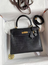 Hermes Black Shiny Niloticus Crocodile Sellier Kelly 28cm Gold Hardware