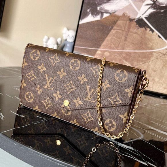Louis Vuitton félicie pochette monogram fuchsia monogram