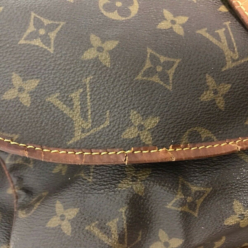 Louis Vuitton Saumur 35 Crossbody
