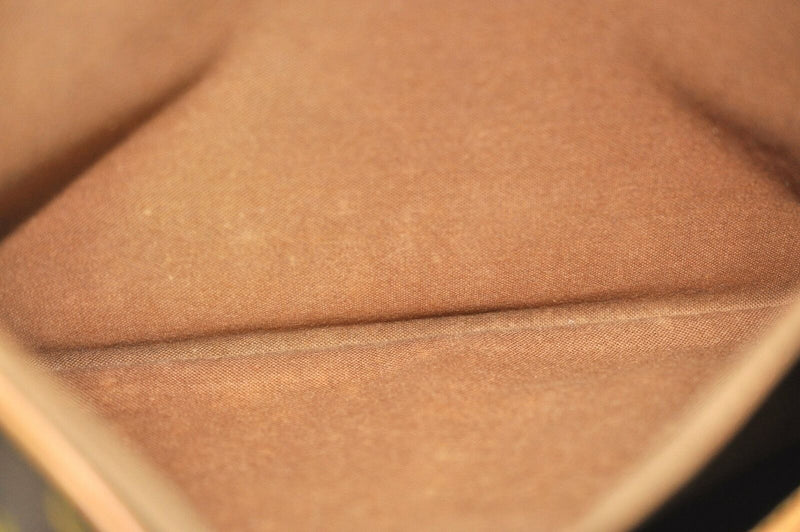 Louis Vuitton Saumur 35 Crossbody