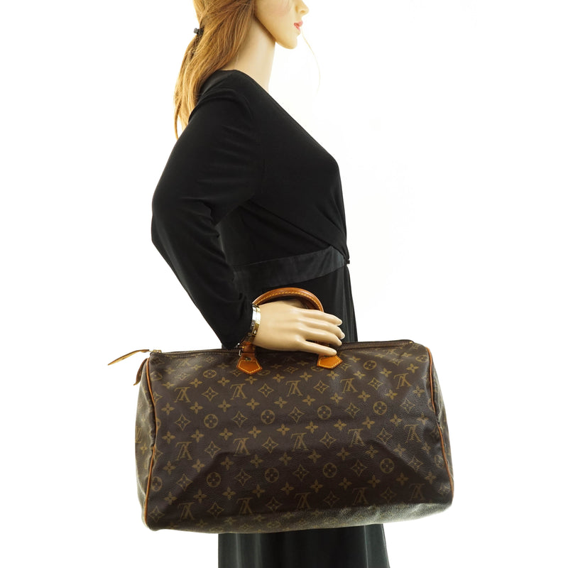 Louis Vuitton Speedy 40 Satchel Bag