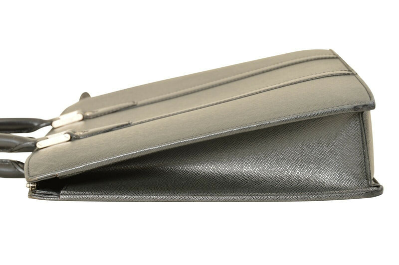 Louis Vuitton Taiga Porte Documents Lozan Business Bag M30052