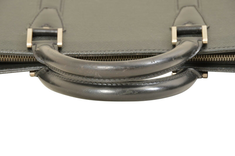 Louis Vuitton Taiga Porte Documents Lozan Business Bag M30052